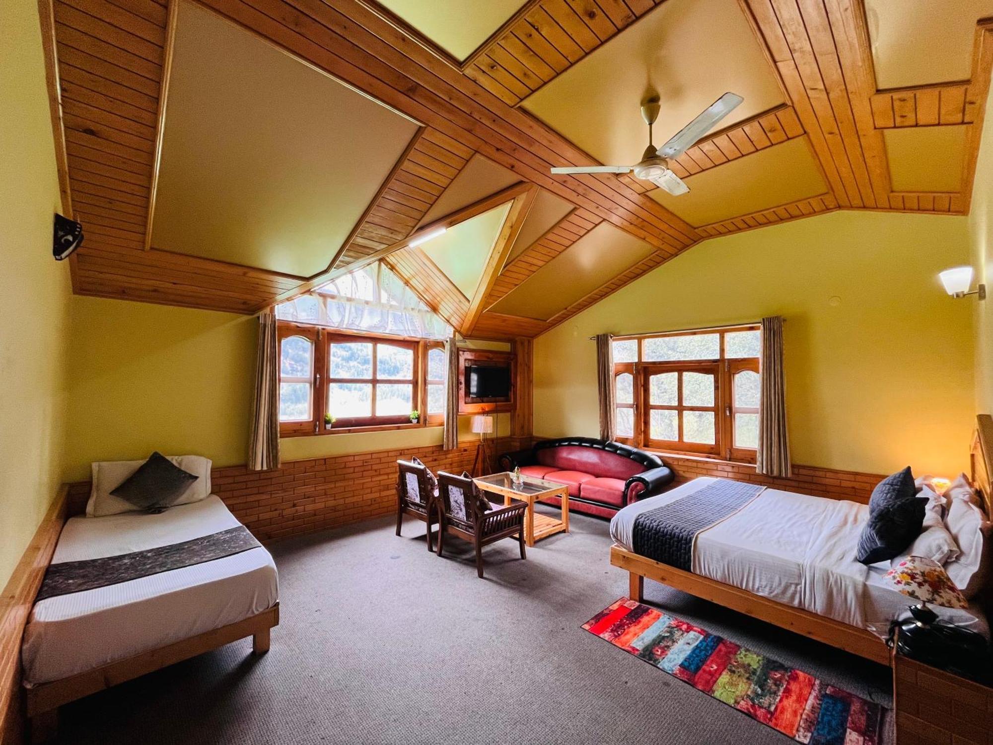 Hotel Hollywood Manali - Scenic River & Mountain View With Premium Rooms Exterior foto